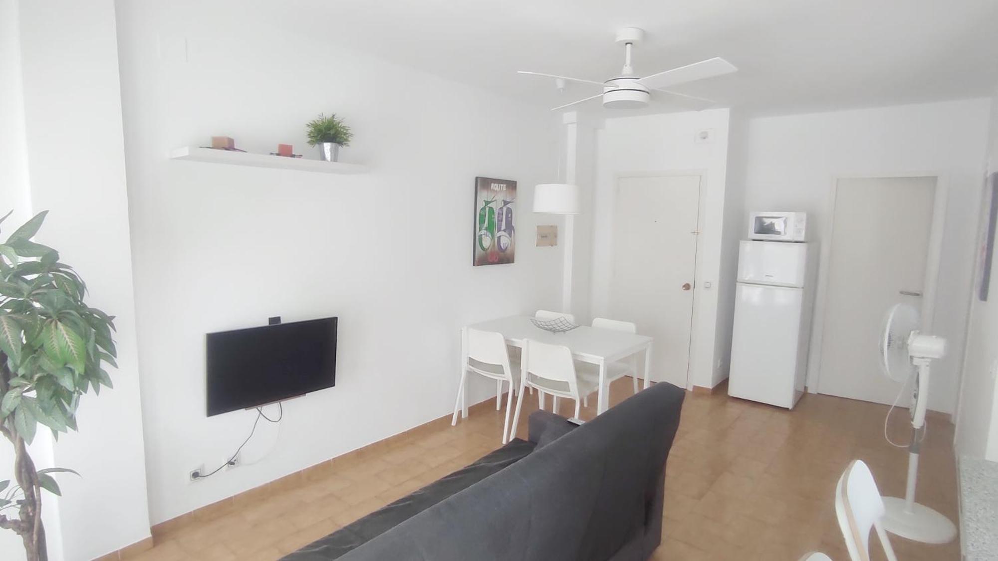 شقة Apartamento Renovado, Luminoso, A 300M De La Playa إمبوريابرافا المظهر الخارجي الصورة